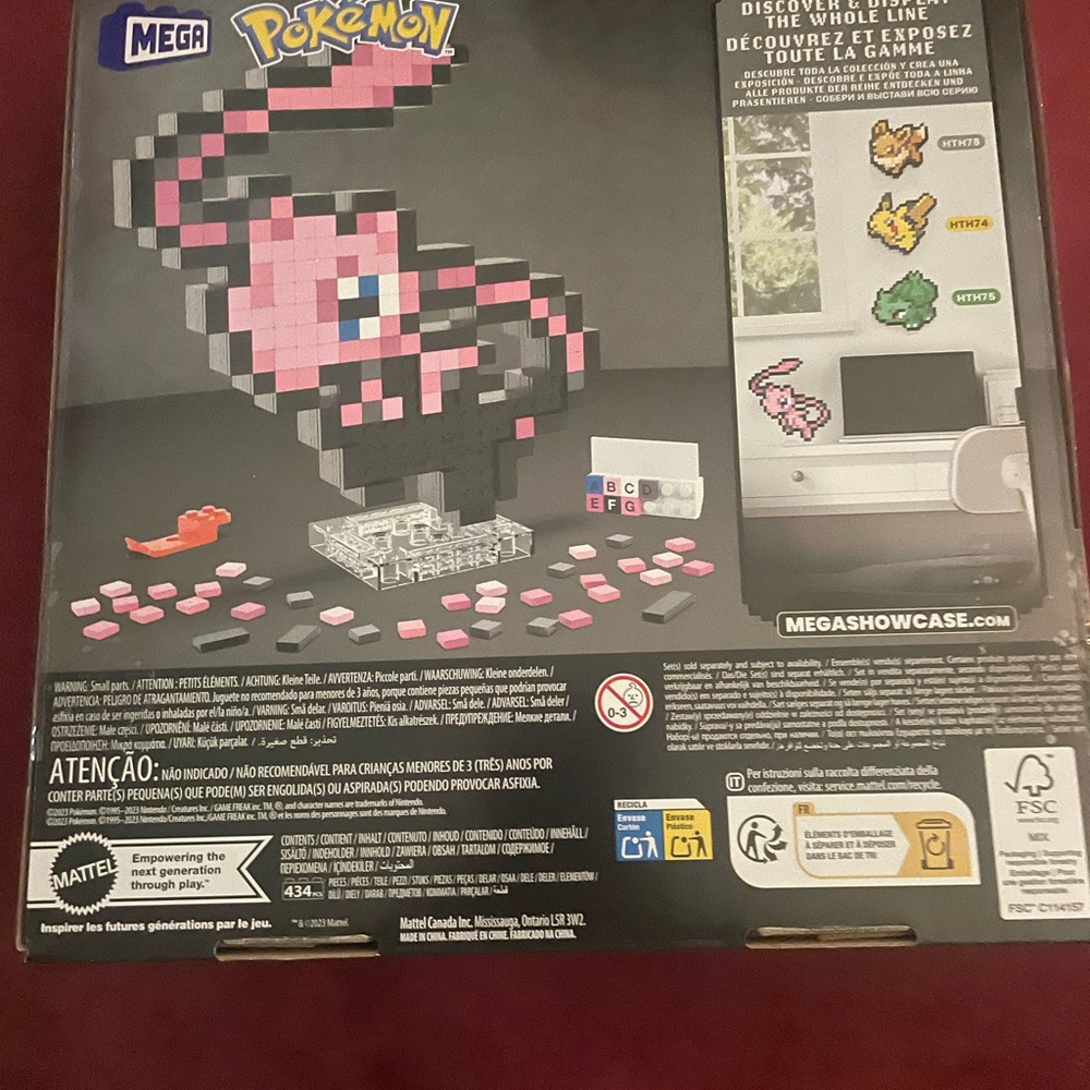 Mega Pokemon HWR80 Pixel Art Mew 434 Piece Building Block Set New Sealed - Picture 2 of 2